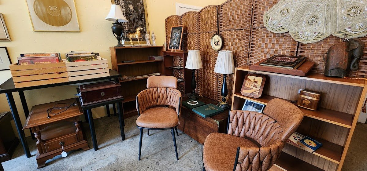 Vintage furniture and lamps